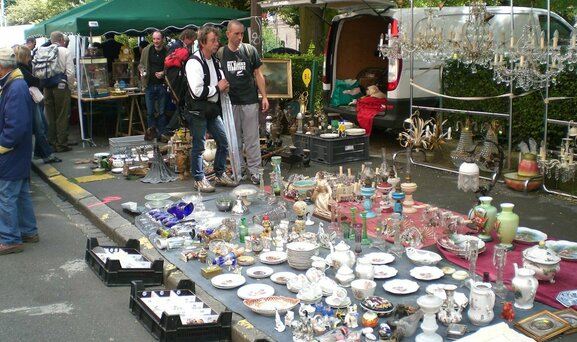 BRADERIE DU SECOURS POPULAIRE