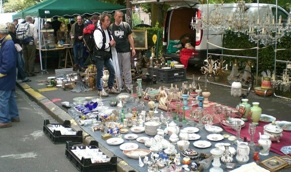 BRADERIE DU SECOURS POPULAIRE