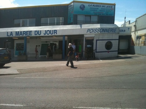POISSONNERIE - LA MARÉE DU JOUR